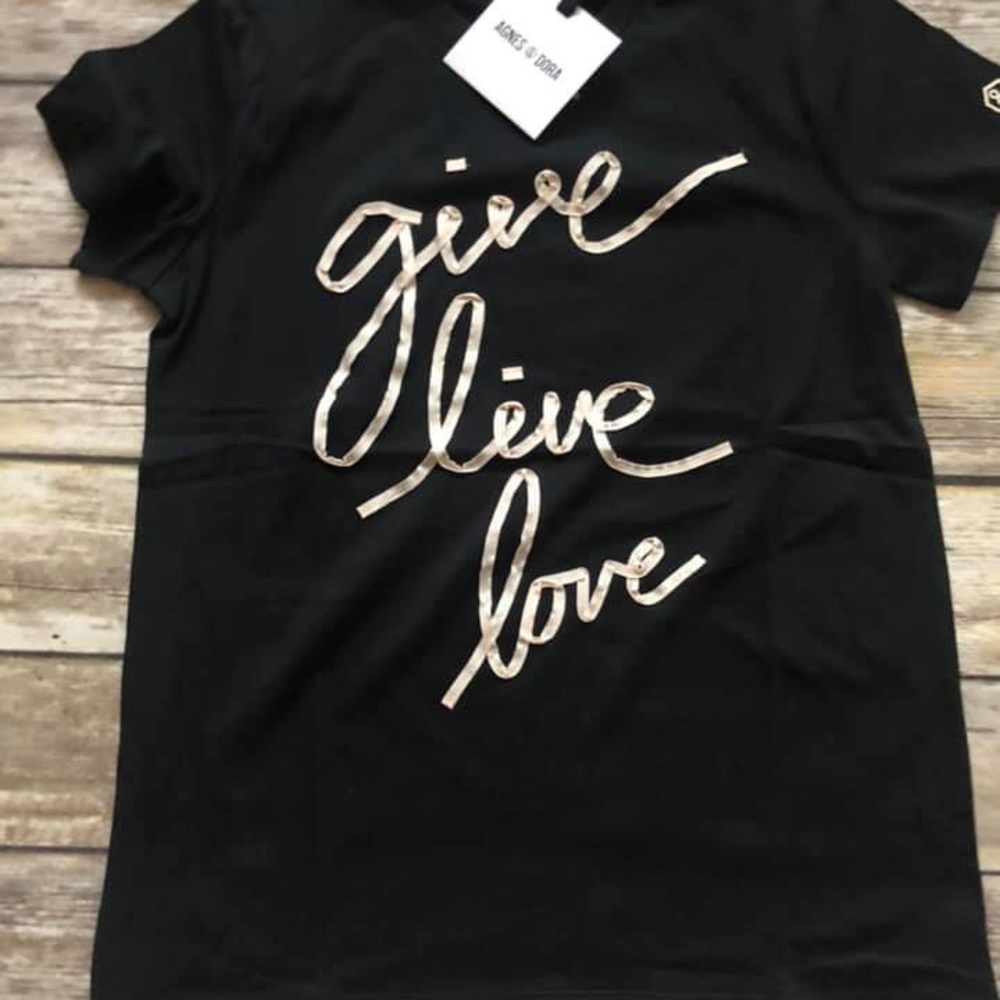 Black tee Give, Live, Love